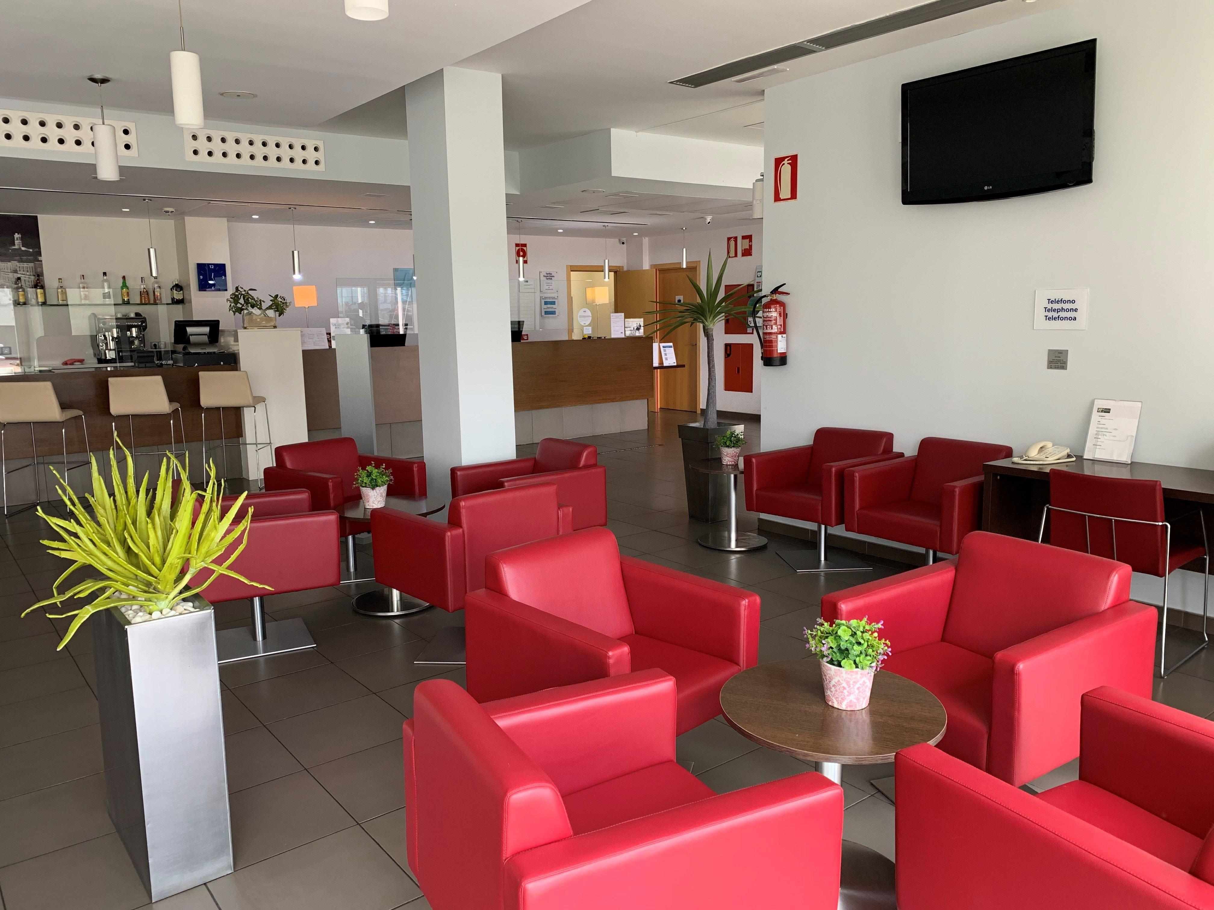 Holiday Inn Express Vitoria By Ihg Buitenkant foto