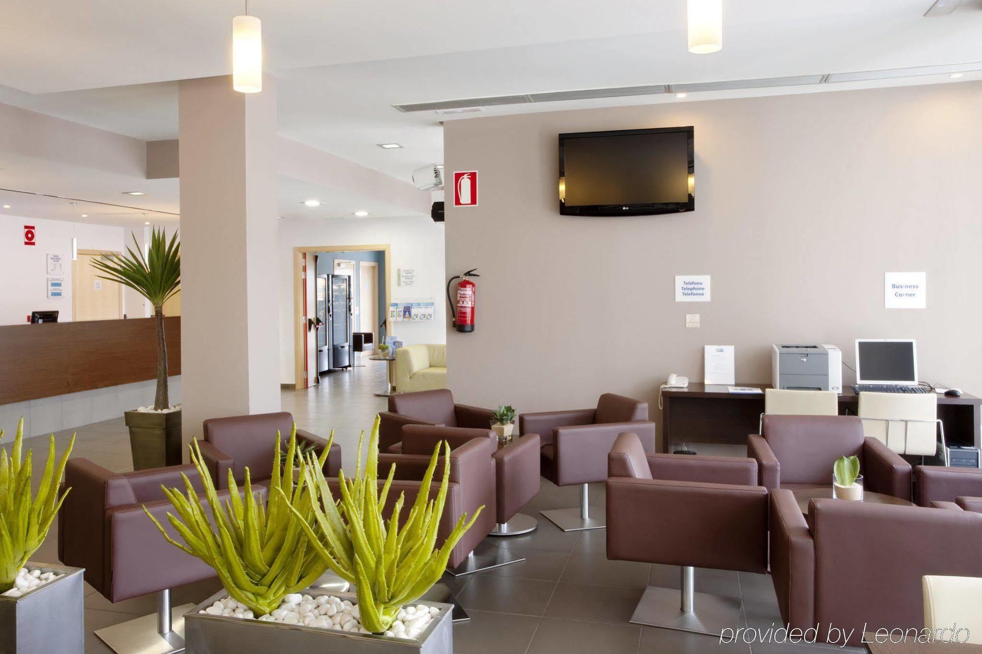 Holiday Inn Express Vitoria By Ihg Interieur foto